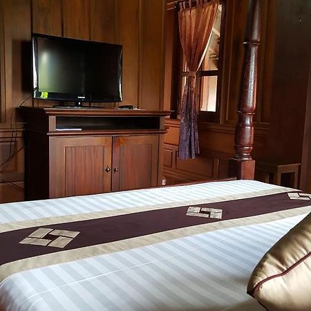 Lakhangthong Boutique Hotel ルアンパバーン エクステリア 写真
