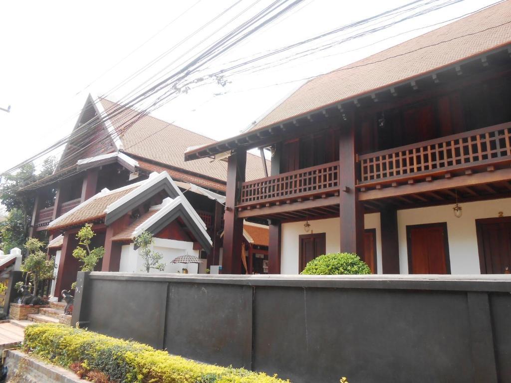 Lakhangthong Boutique Hotel ルアンパバーン エクステリア 写真